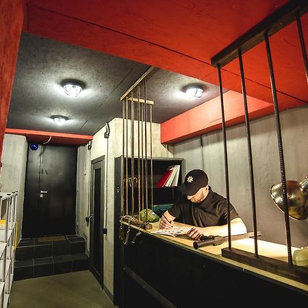 Lviv Loft Prison Pansiyon Dış mekan fotoğraf