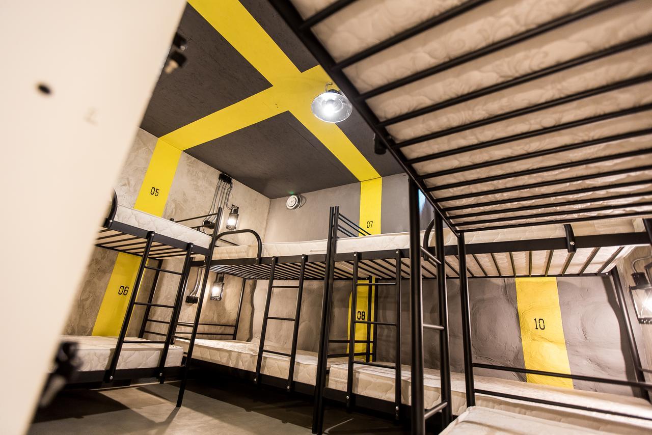 Lviv Loft Prison Pansiyon Dış mekan fotoğraf