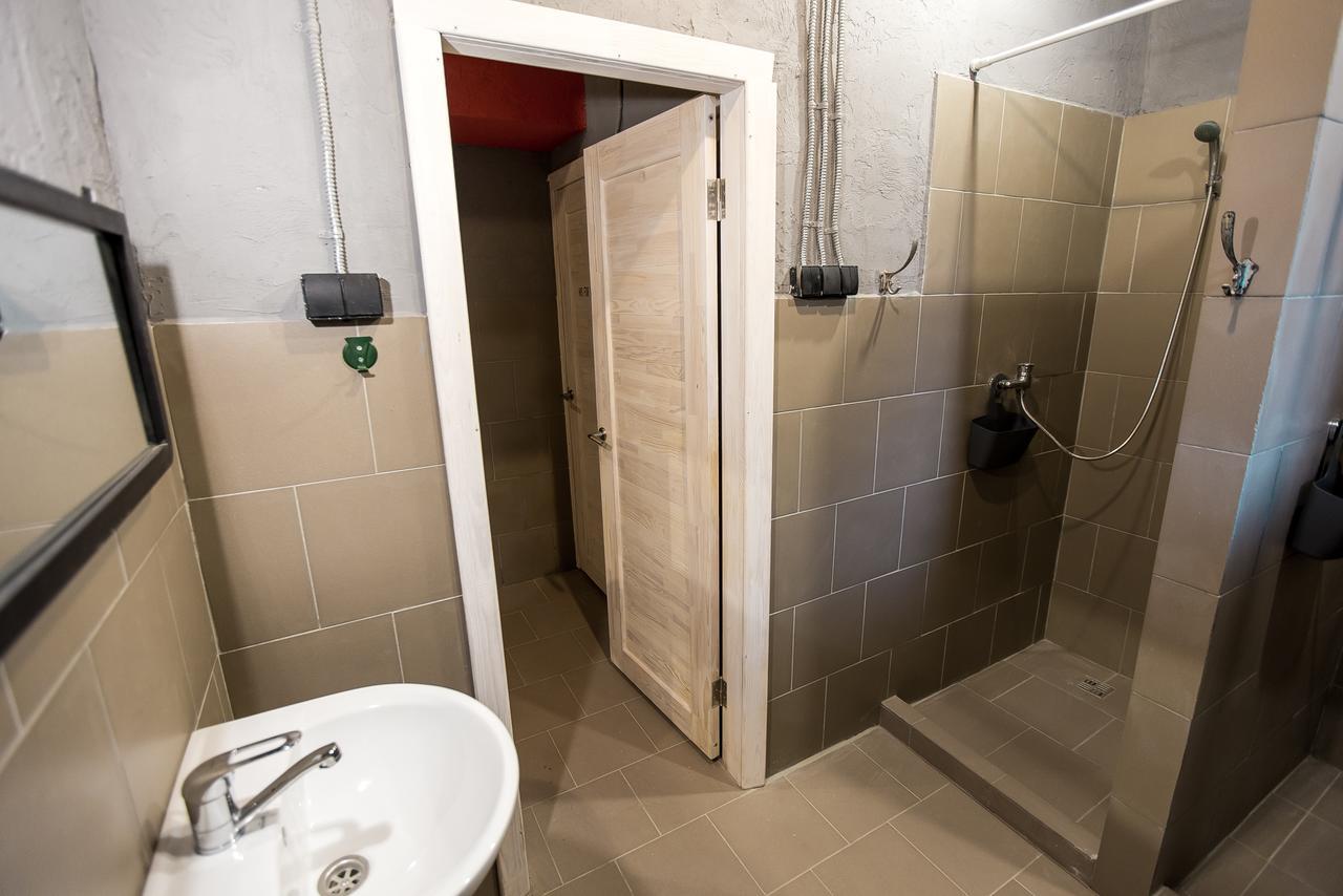 Lviv Loft Prison Pansiyon Dış mekan fotoğraf