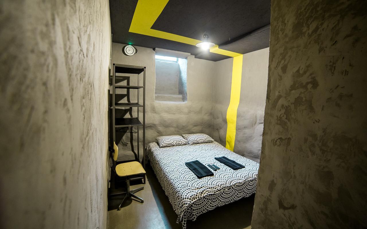 Lviv Loft Prison Pansiyon Dış mekan fotoğraf
