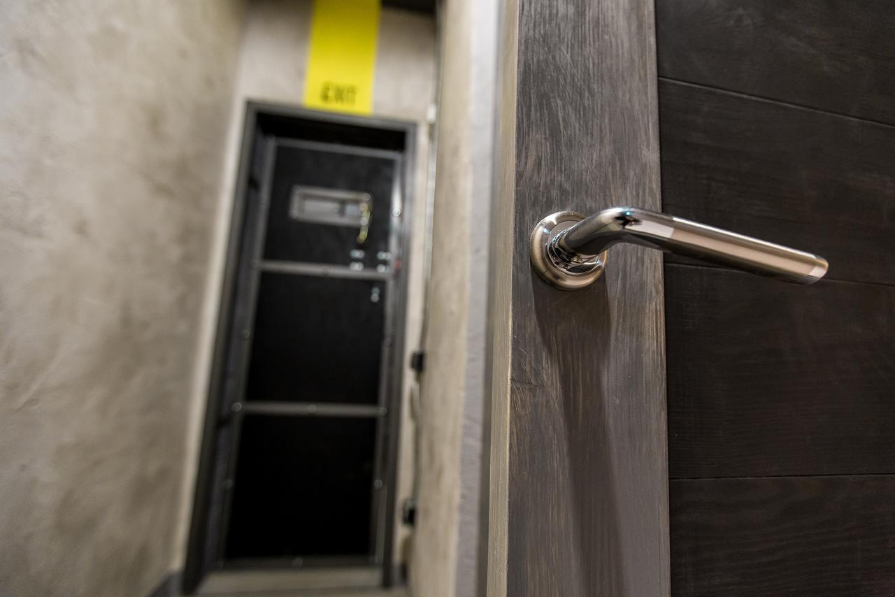 Lviv Loft Prison Pansiyon Dış mekan fotoğraf