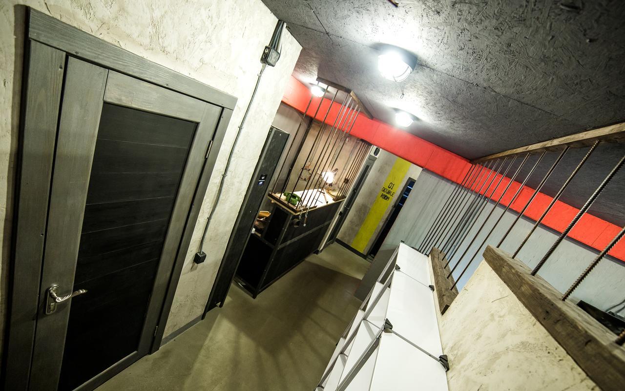 Lviv Loft Prison Pansiyon Dış mekan fotoğraf