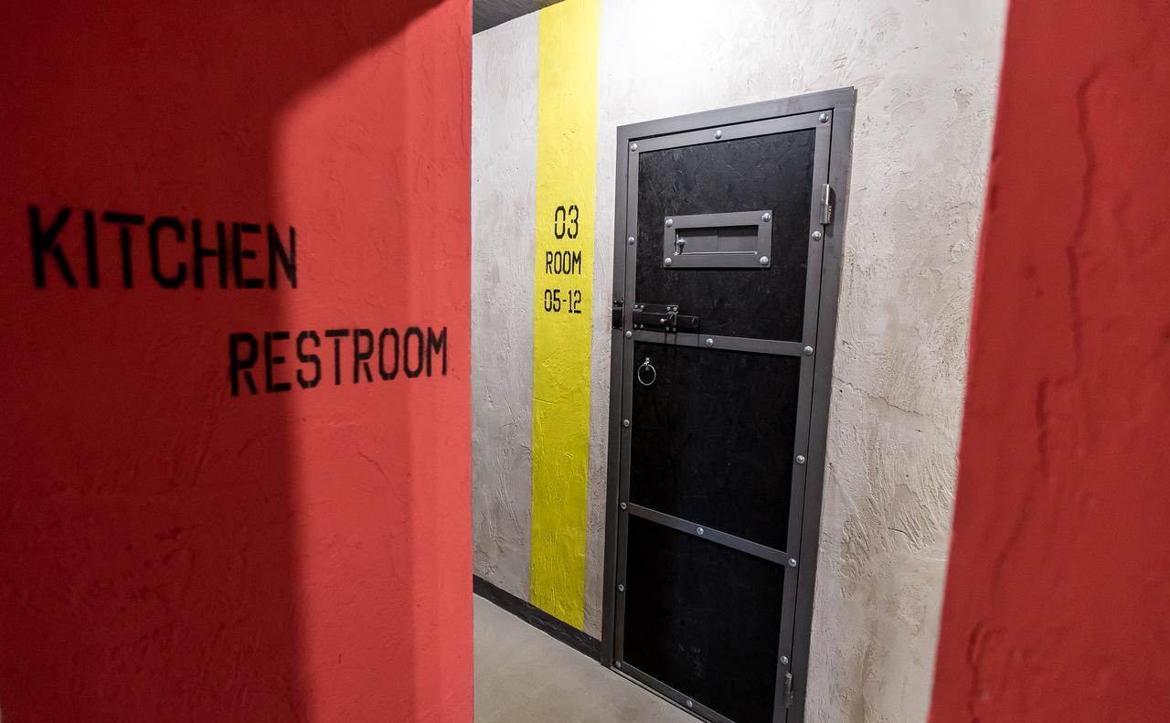 Lviv Loft Prison Pansiyon Dış mekan fotoğraf