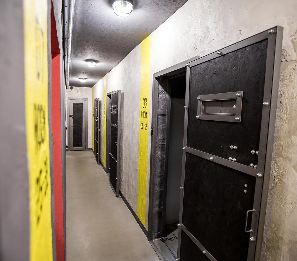 Lviv Loft Prison Pansiyon Dış mekan fotoğraf