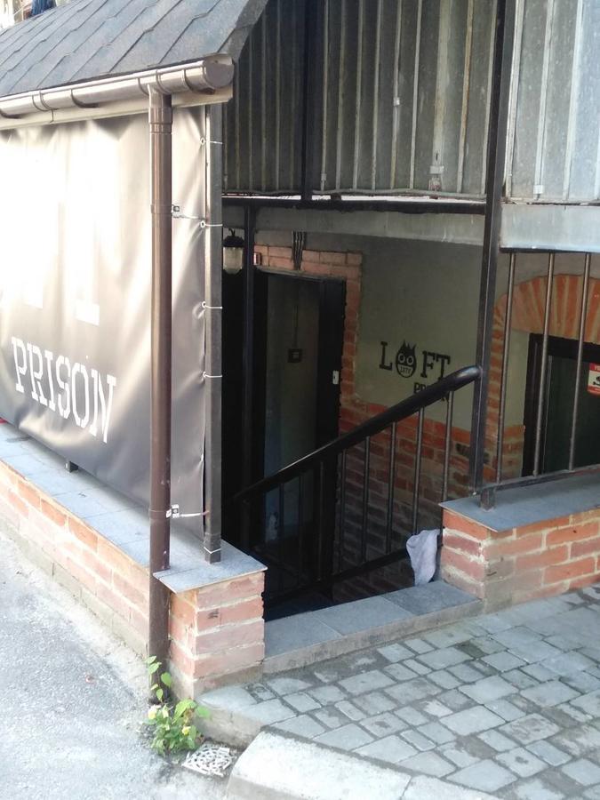 Lviv Loft Prison Pansiyon Dış mekan fotoğraf